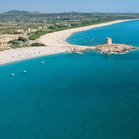 Sardinian Tower House Дом отдыха Макомер