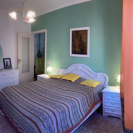 Sardinian Tower House Дом отдыха *