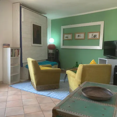 Дом отдыха Sardinian Tower House *